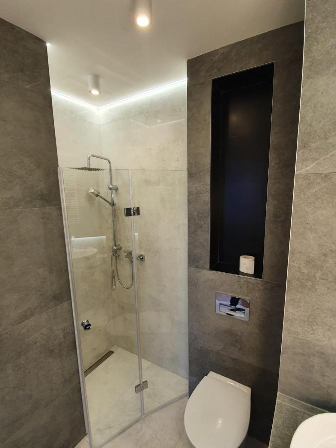 Nowe Apartamenty Ilawa Odnowiciela Z Klimatyzacja Ngoại thất bức ảnh