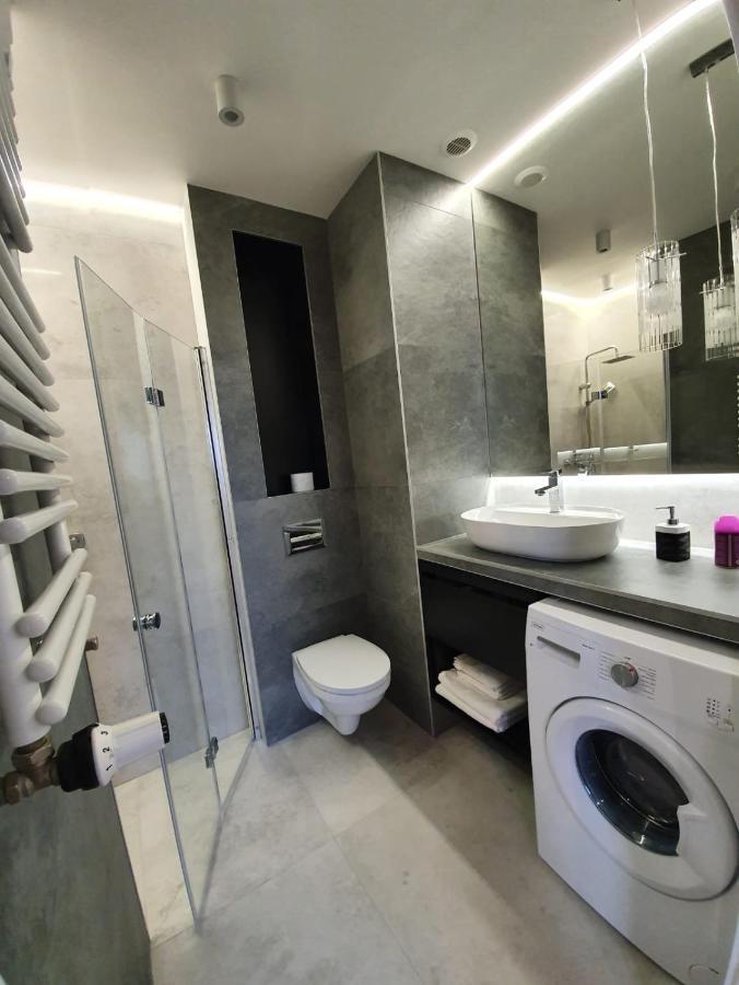 Nowe Apartamenty Ilawa Odnowiciela Z Klimatyzacja Ngoại thất bức ảnh