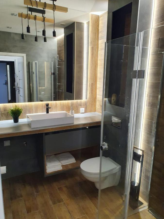 Nowe Apartamenty Ilawa Odnowiciela Z Klimatyzacja Ngoại thất bức ảnh