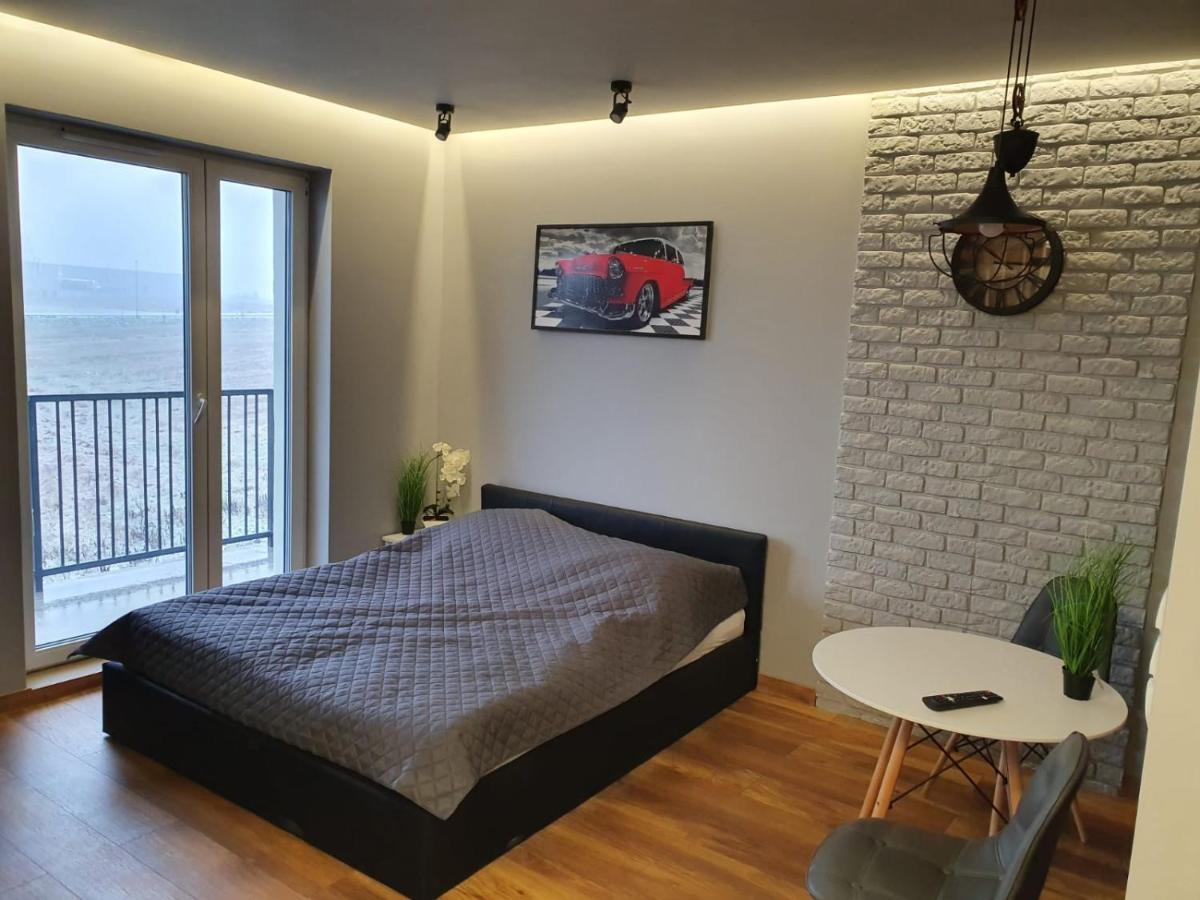 Nowe Apartamenty Ilawa Odnowiciela Z Klimatyzacja Ngoại thất bức ảnh