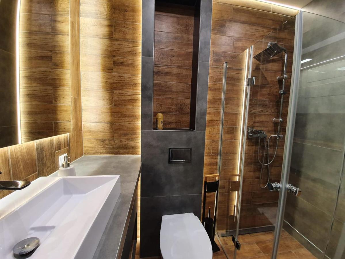 Nowe Apartamenty Ilawa Odnowiciela Z Klimatyzacja Ngoại thất bức ảnh